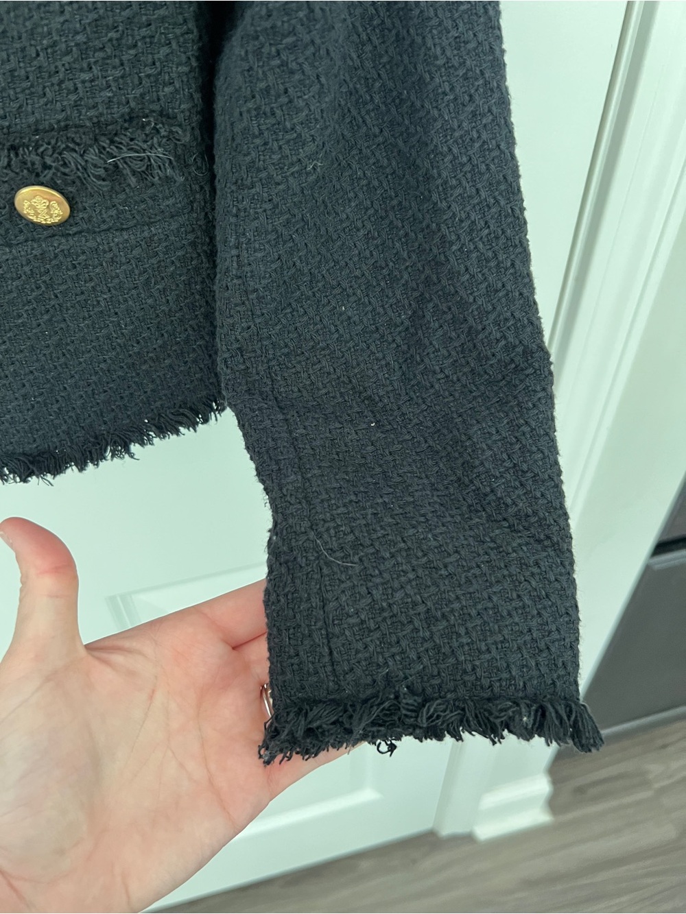 Mango Black Tweed Jacket Gold Crest Button Frayed Trim Cropped Blazer Small - Picture 4 of 7